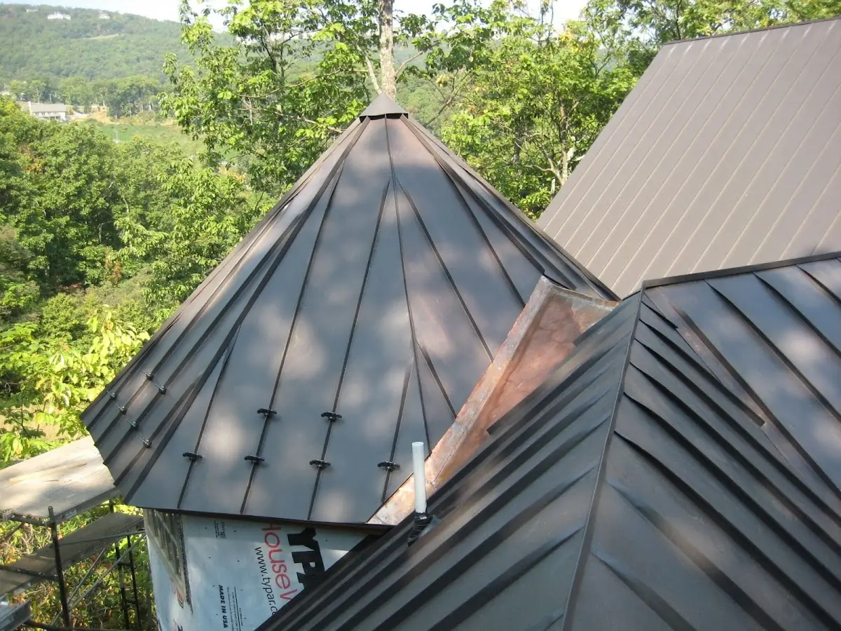 Professional Shingle Replacement & Repair by Craftsman Roofing in Valleywood